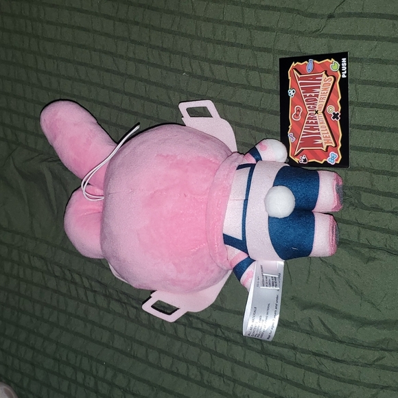 Hello Kitty x My Hero Academia plush - Picture 2 of 2